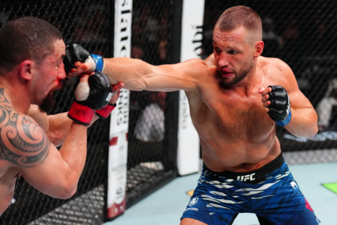 레이니어 더 리더vs 로버트 휘태커. (사진= UFC 한국 미디어 커뮤니케이션)