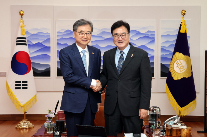 우원식 의장, 구윤철 경제부총리 및 조현 외교부장관 접견