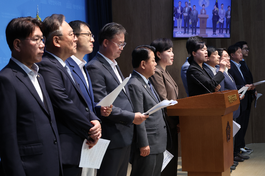민주당, 한덕수 전 총리 영장 재청구 요구(사진=연합뉴스)