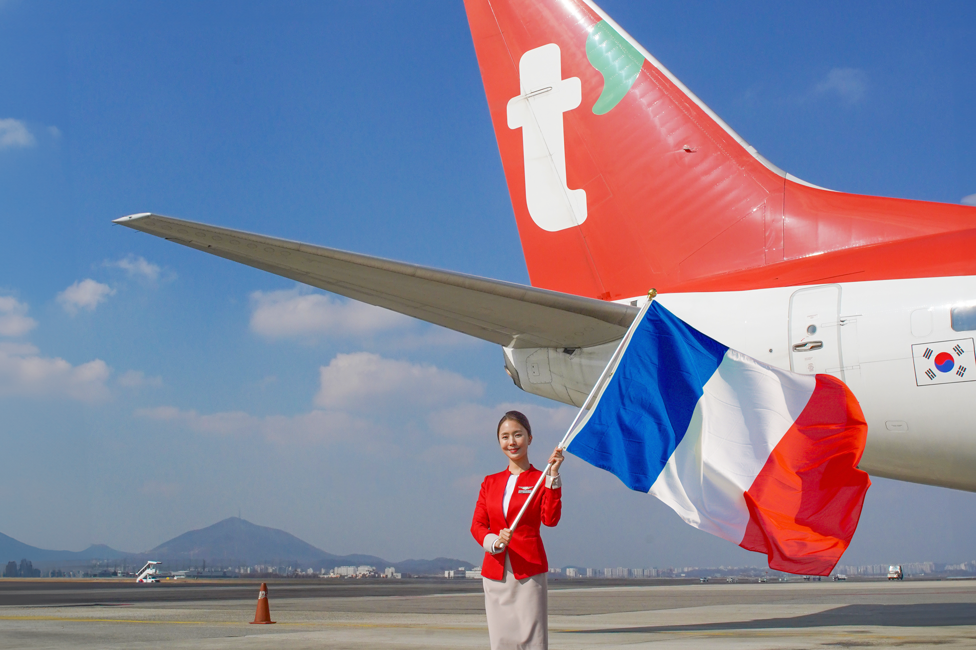 티웨이항공, 유럽 장거리 노선 ‘인천-파리’ 취항 1주년…10만명 탑승