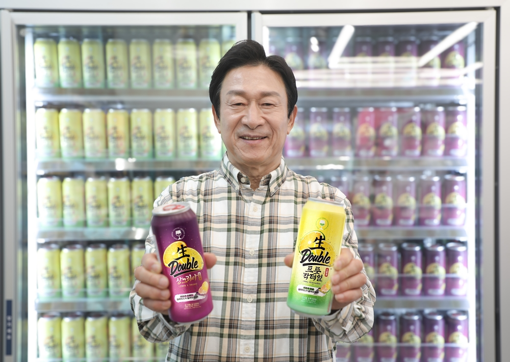 CU, 과일 2개 넣은 ‘생더블 하이볼’ 선보여