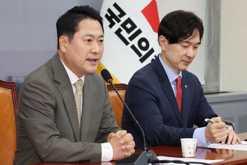정청래 교섭단체대표 연설 비판하는 장동혁 대표(사진=연합뉴스)