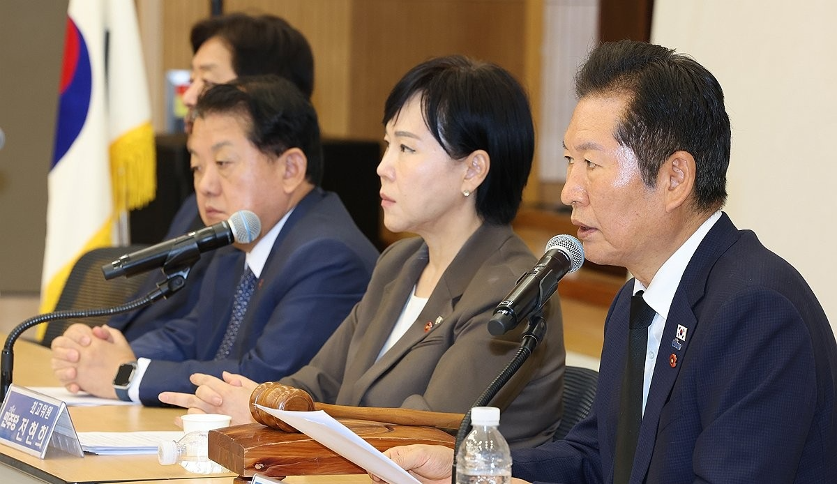 민주당 최고위에서 발언하는 정청래 대표(사진=연합뉴스)