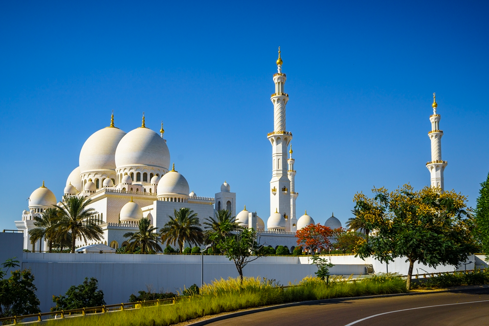 노랑풍선, ‘옐로LIVE’서 ‘두바이&아부다비’ 상품 공개