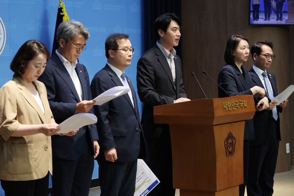 더불어민주당 정치검찰 조작기소대응특별위원회.(사진=연합뉴스)