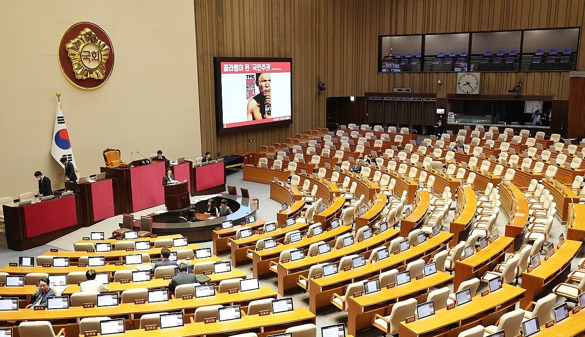무제한토론 이어가는 김은혜 의원(사진=연합뉴스)