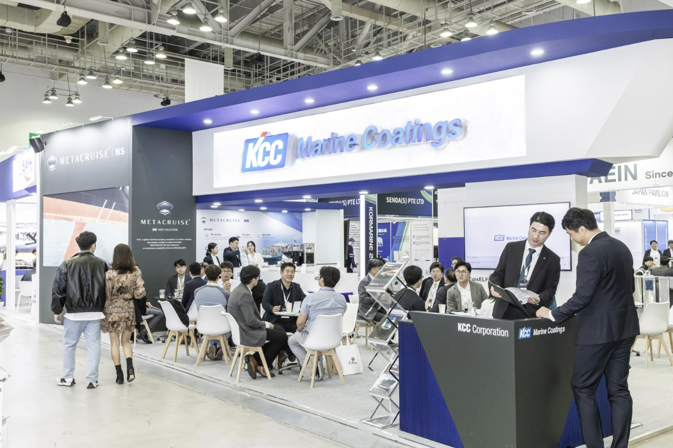 2023년 코마린 전시회 당시 KCC 부스 현장.(사진=KCC)