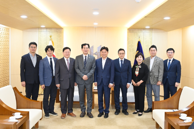 '경기도의회 의정정책추진단 - 부천시 정담회' / 경기도의회