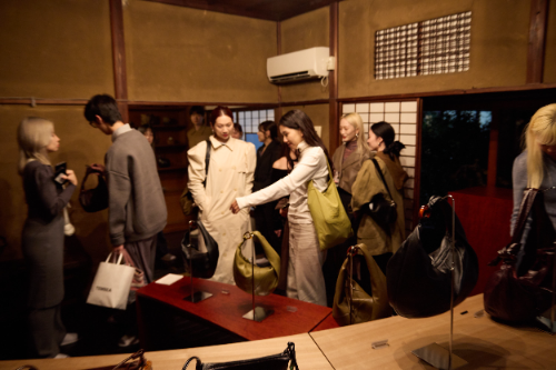 코오롱FnC 아카이브 앱크, 도쿄 팝업스토어 운영 마무리