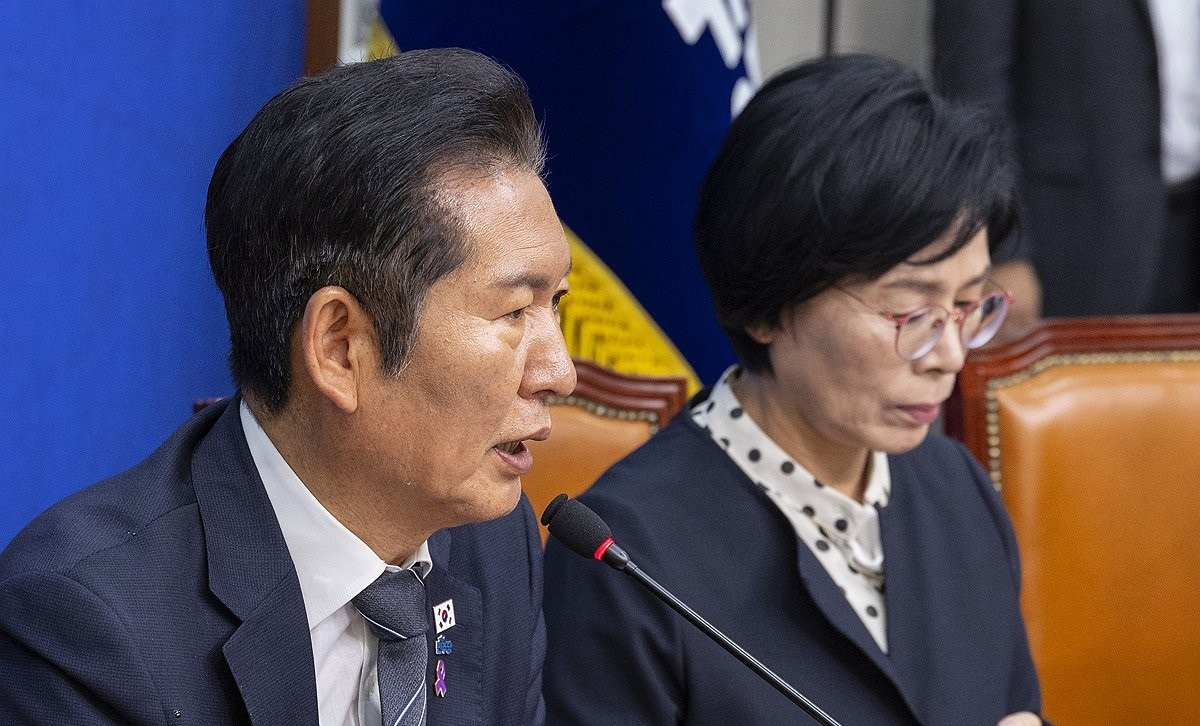 민주당 언론개혁특위 발표에서 발언하는 정청래 대표(사진=연합뉴스)