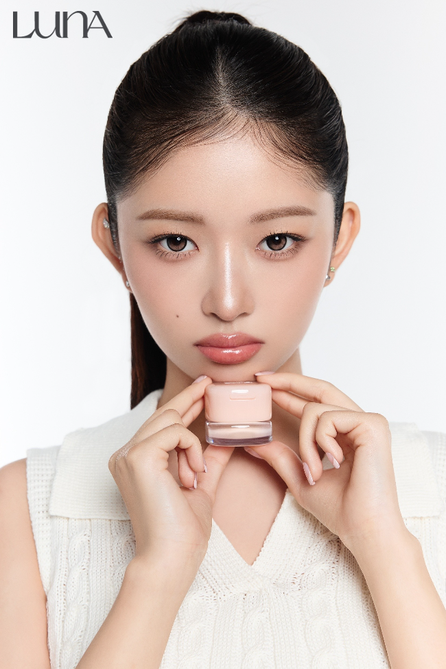 루나, 청담동 아티스트 협업 믹싱 컨실러 출시