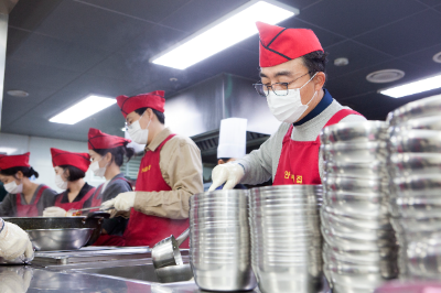 SK플라즈마, 성남 무료급식소서 지역사회 봉사 진행