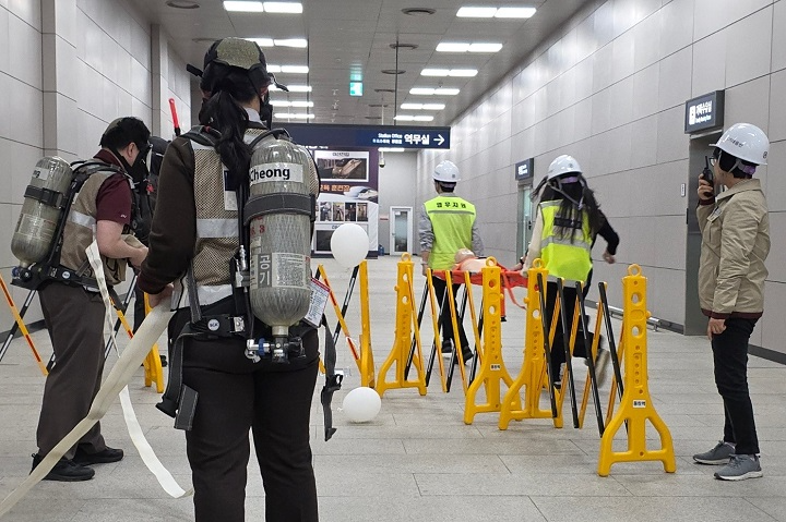 동탄역 오물풍선 화재대응 훈련.(사진=SR)