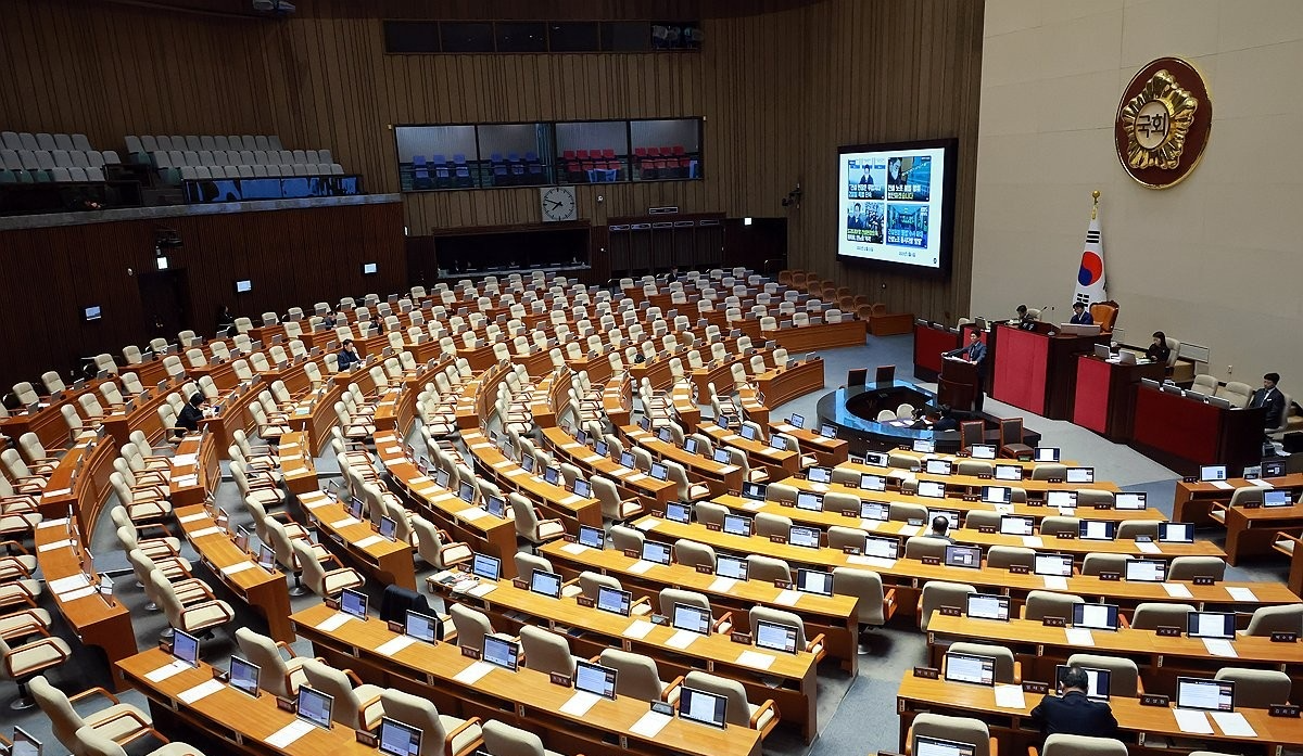 필리버스터 이어가는 민주당 노종면 의원(사진=연합뉴스)