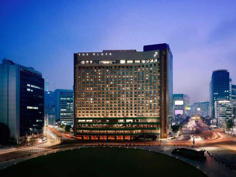 더 플라자, 매달 혜택 바꾸는 '월간 플라자' 한정 출시 - 뉴스 썸네일 이미지