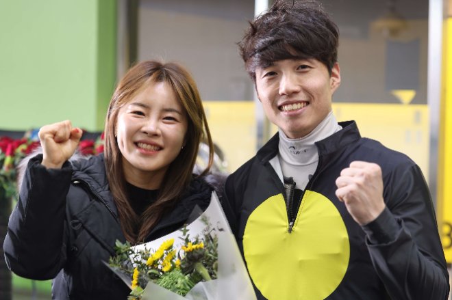 기수에서 조교사로… 김혜선, 남편 박재이 기수와 감격의 첫 승