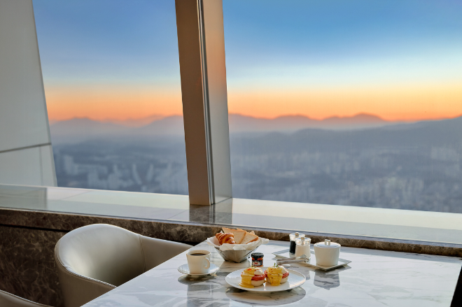 시그니엘 서울, 선라이즈 모닝 세트.(사진=시그니엘 서울)