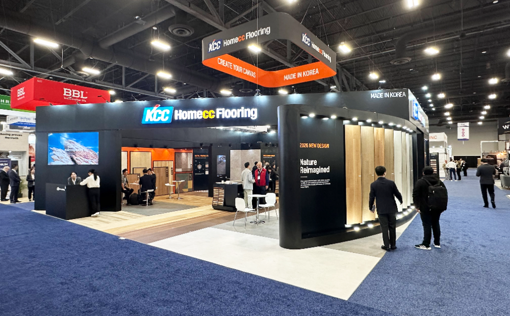미국 라스베이거스에서 열린 'TISE 2026' 전시회에 마련된 홈씨씨 부스.(사진=KCC글라스)