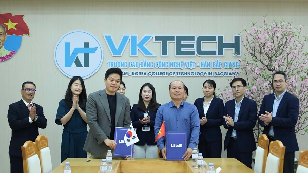 렛유인 하이테크, 박장 베트남-한국기술전문대학과 반도체 교육 협약 체... - 뉴스 썸네일 이미지